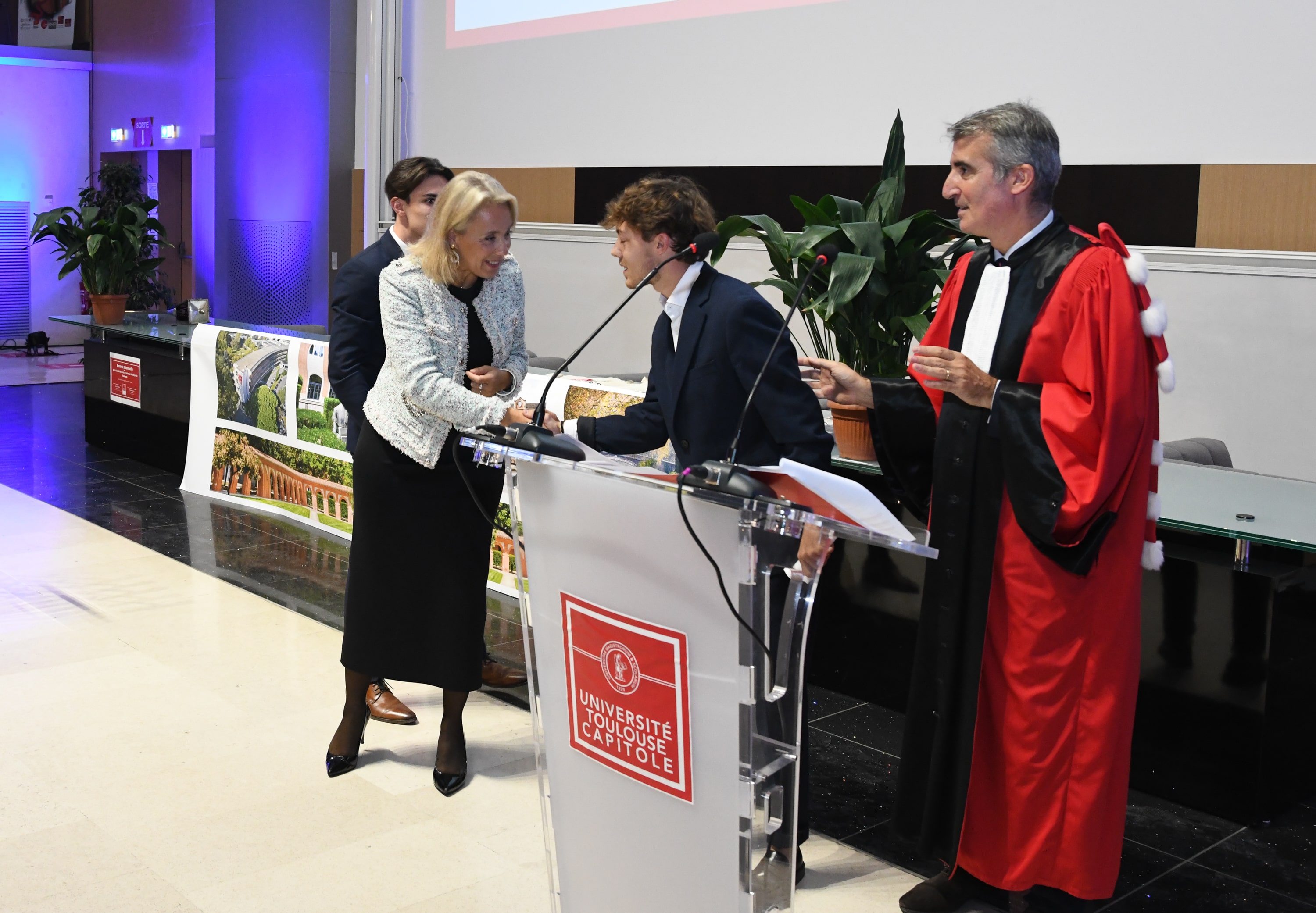 Photo rentrée solennelle de la faculté de droit 2022 Photo rentrée solennelle de la faculté de droit 2022